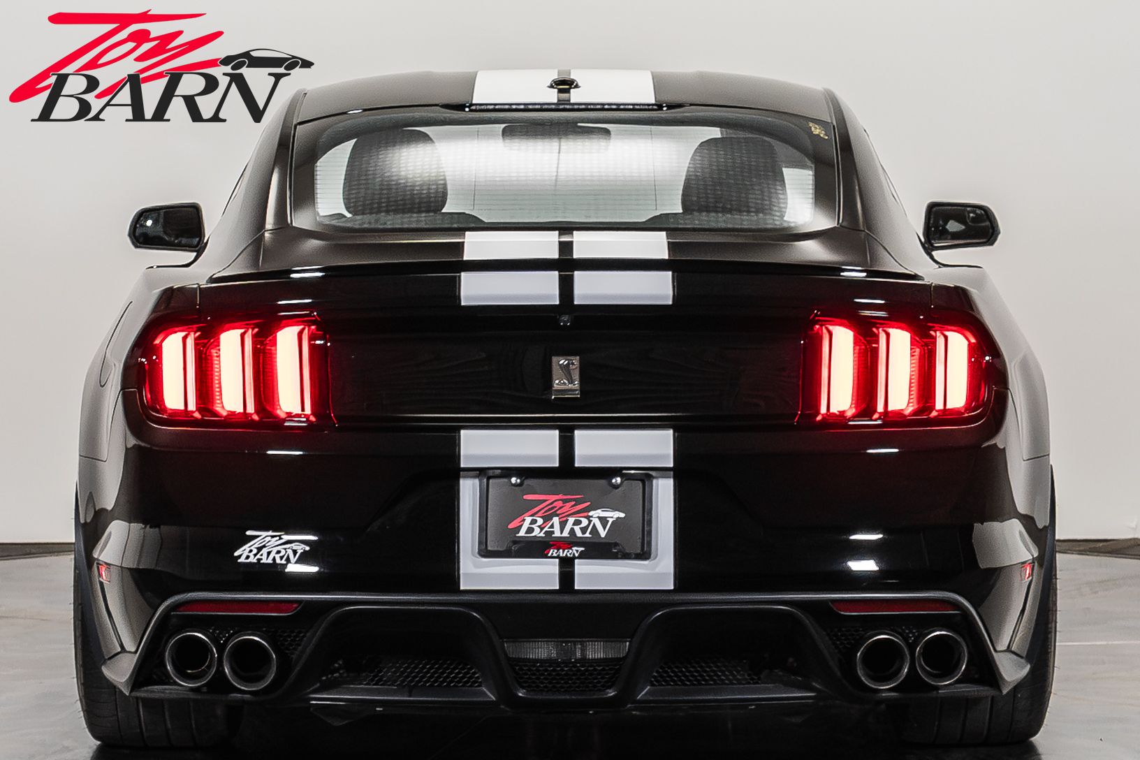 2016 Ford Mustang Shelby photo 4