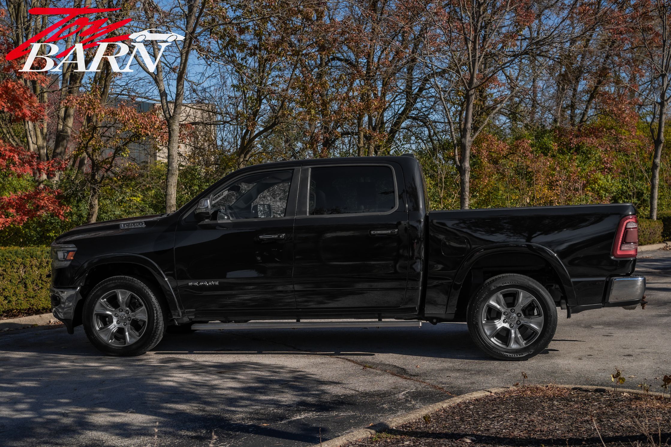 2020 Ram 1500 Laramie photo 2