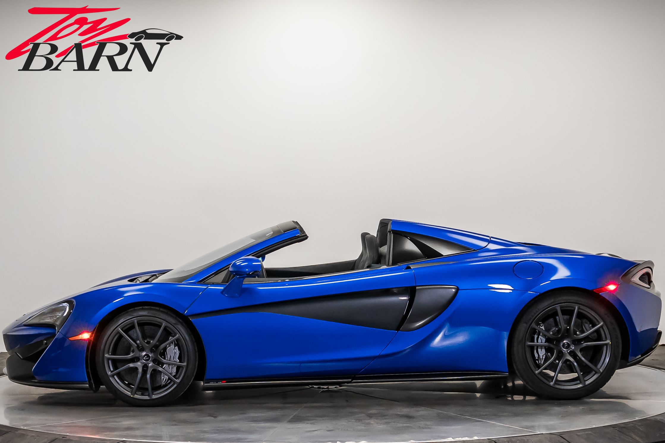 2019 Mclaren 570S Spider photo 2