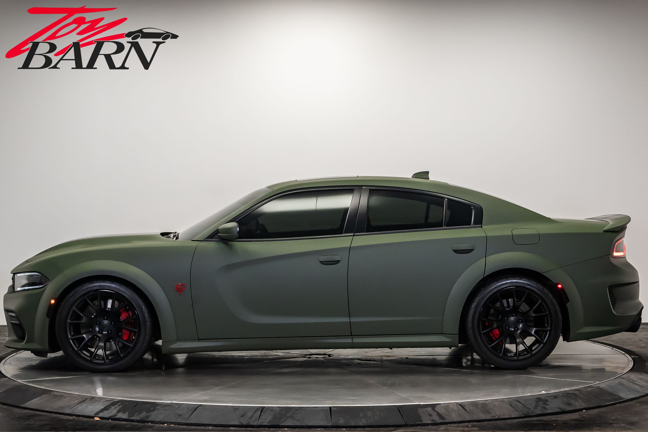 2021 Dodge Charger SRT8 Hellcat Redeye Widebody photo 2
