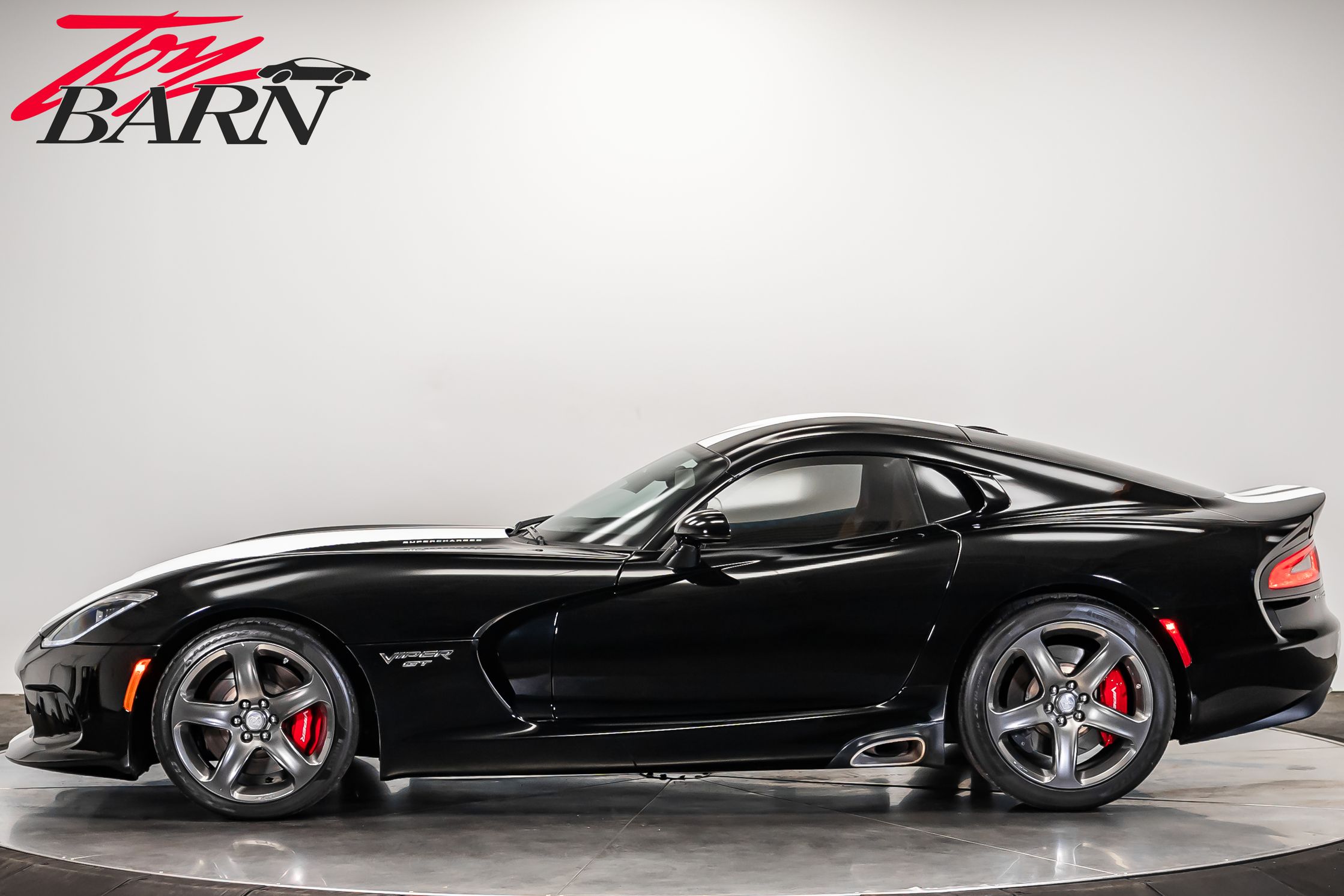 2015 Dodge Viper SRT10 photo 2