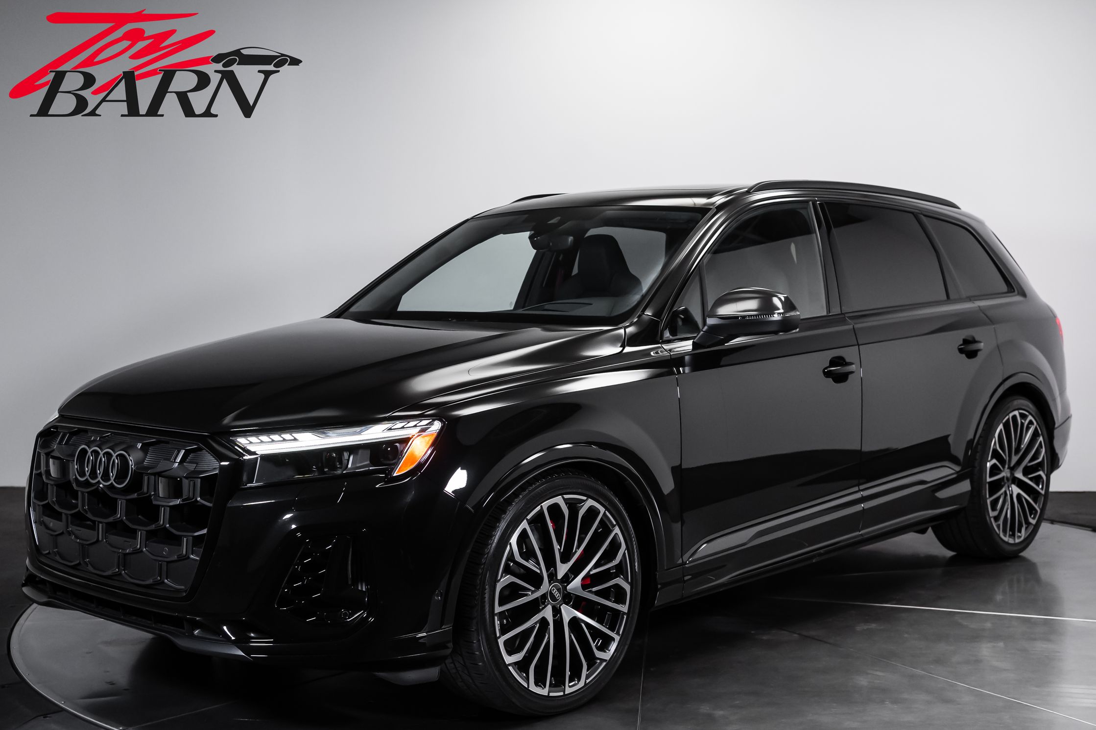 2025 Audi SQ7