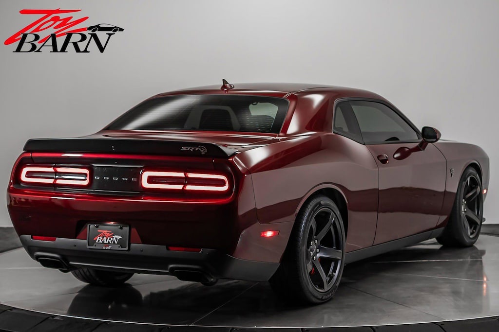 Used 2017 Dodge Challenger SRT Hellcat Coupe