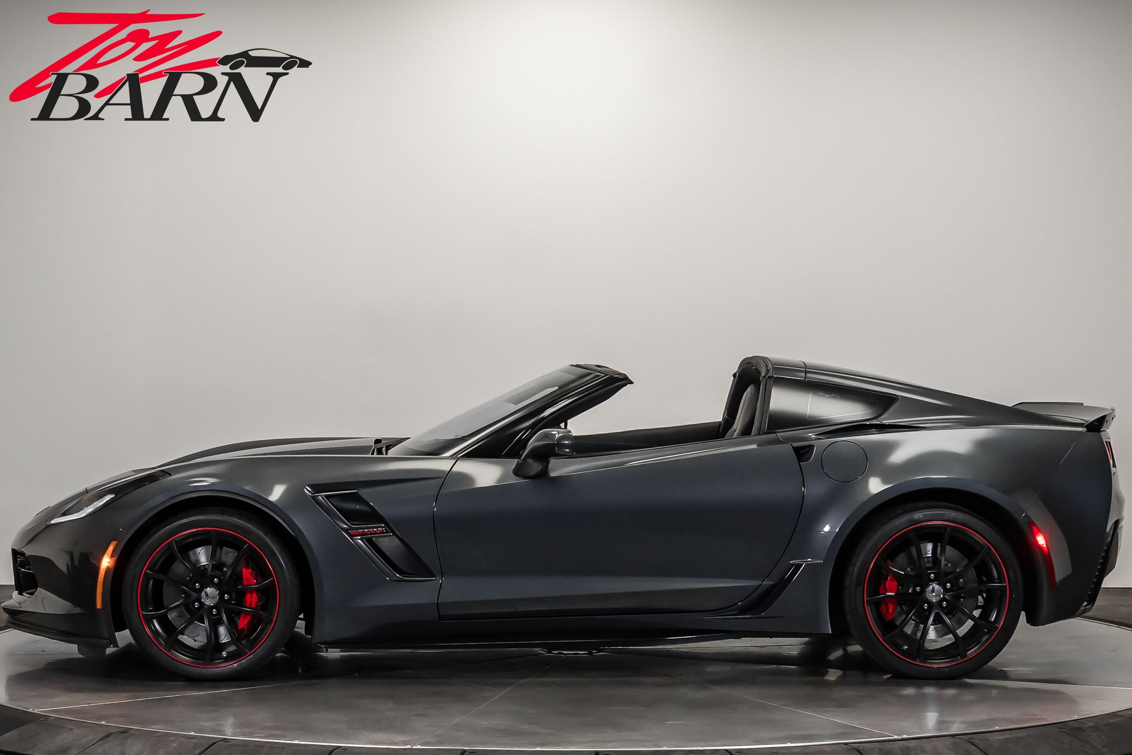 2018 Chevrolet Corvette Grand Sport 3LT photo 2