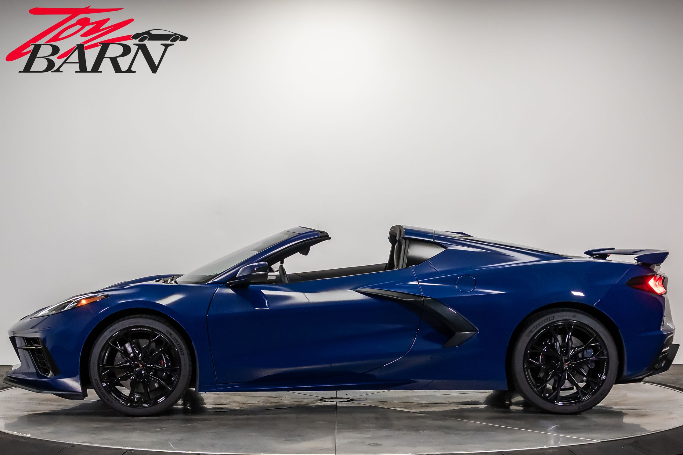 2025 Chevrolet Corvette Stingray Z51 1LT photo 2