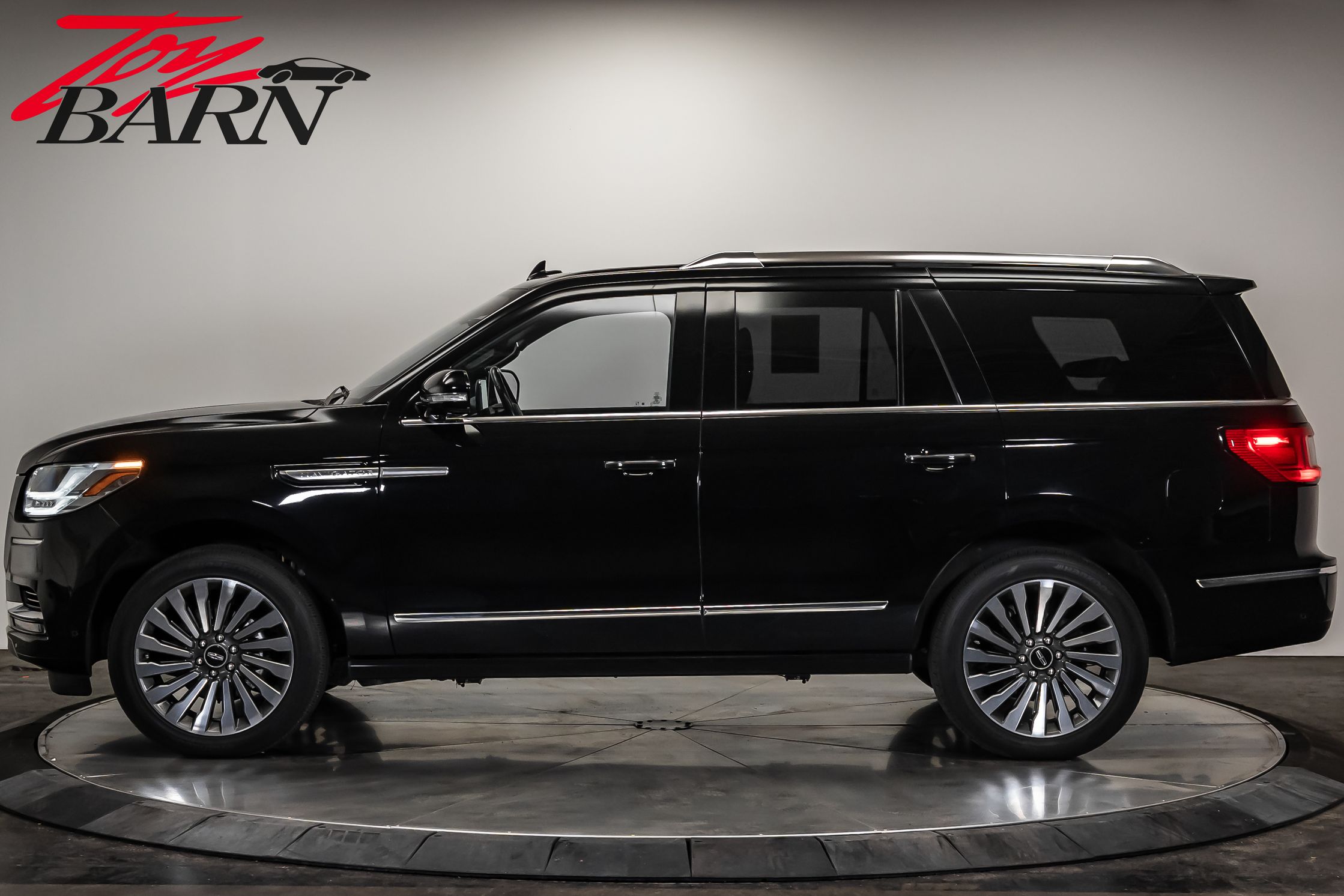 2020 Lincoln Navigator Reserve photo 2