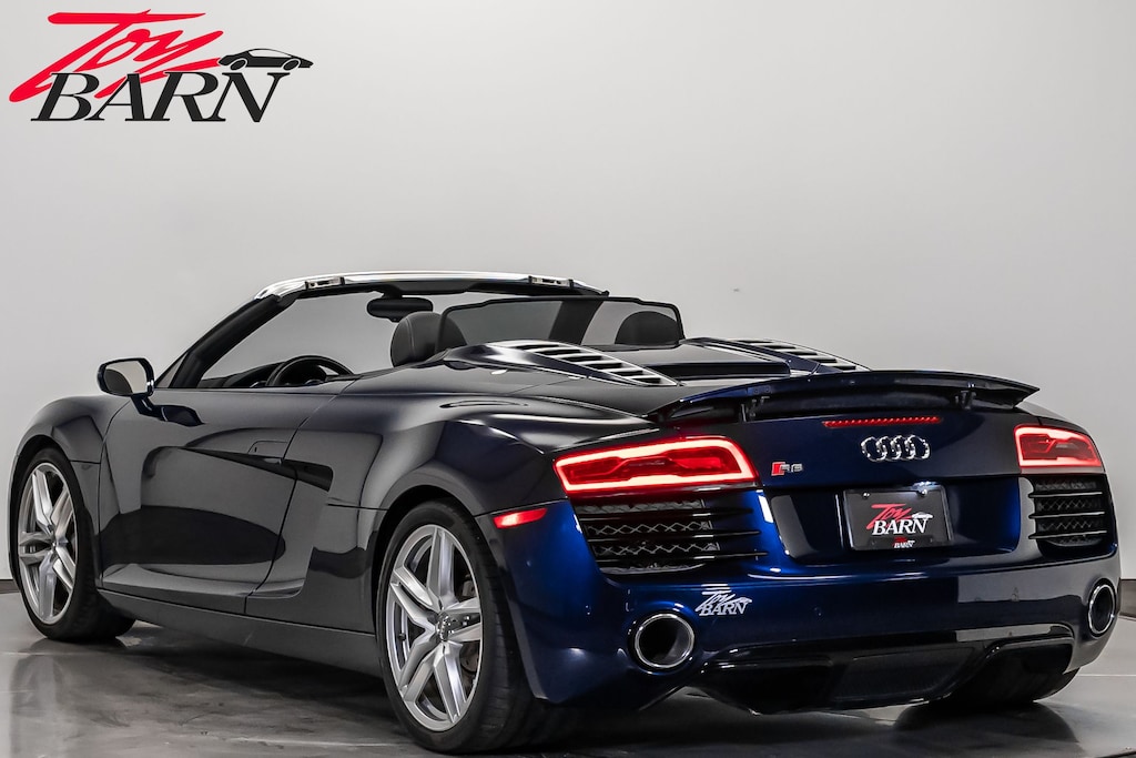 Used 2014 Audi R8 4.2 (S Tronic) V8 Spyder $157K MSRP! Convertible