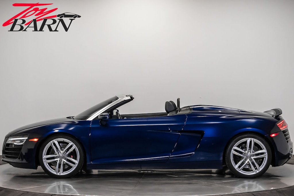 Used 2014 Audi R8 4.2 (S Tronic) V8 Spyder $157K MSRP! Convertible