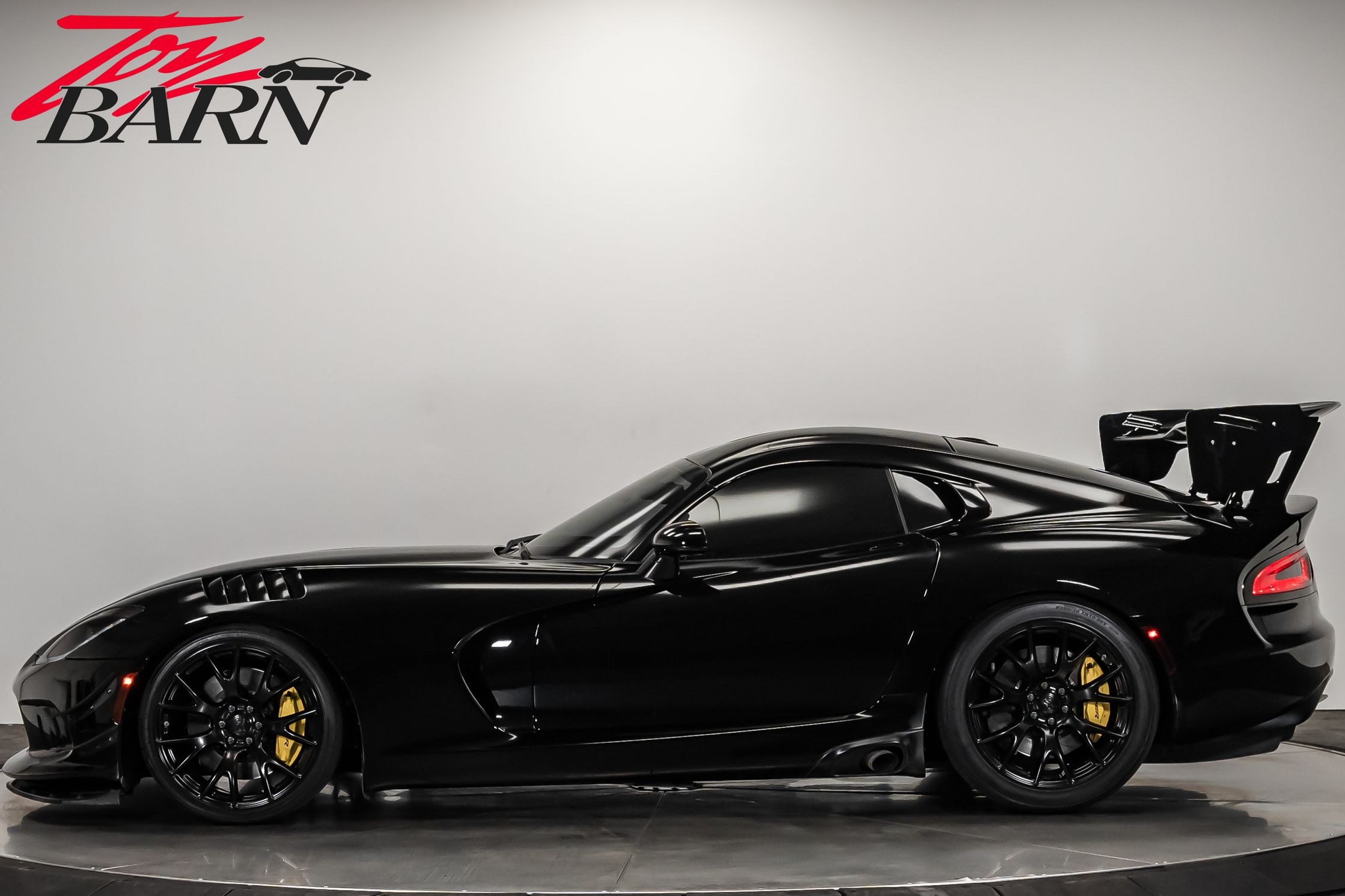 2017 Dodge Viper GTC ACR Extreme photo 2