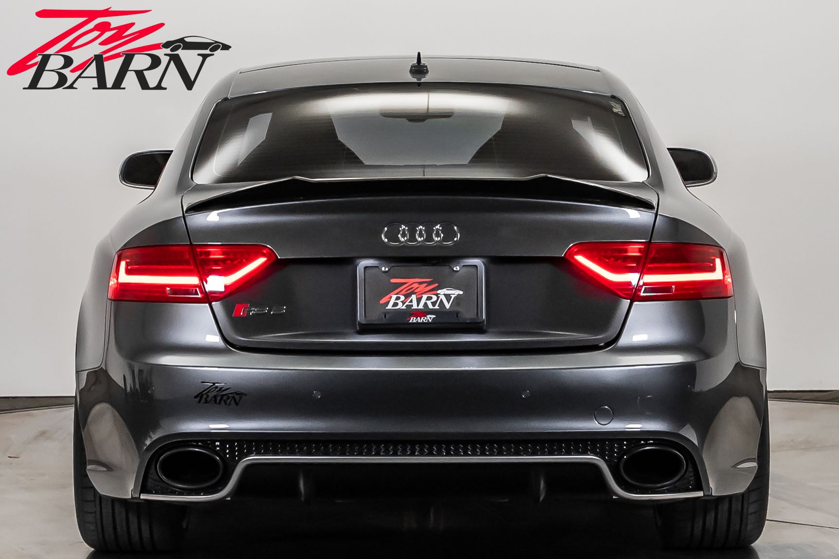 2013 Audi RS 5 Coupe photo 2