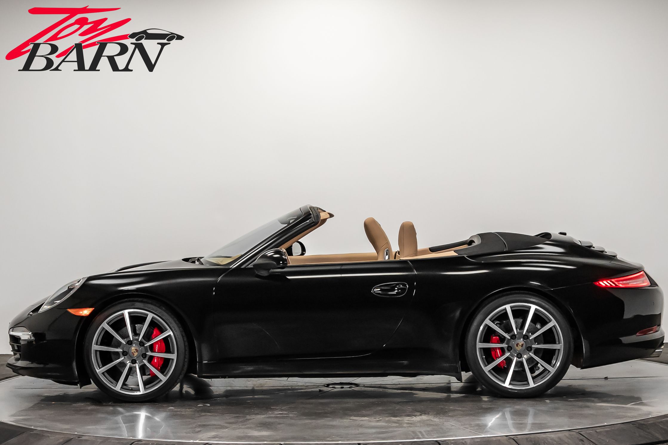 2015 Porsche 911 4S GTS photo 2