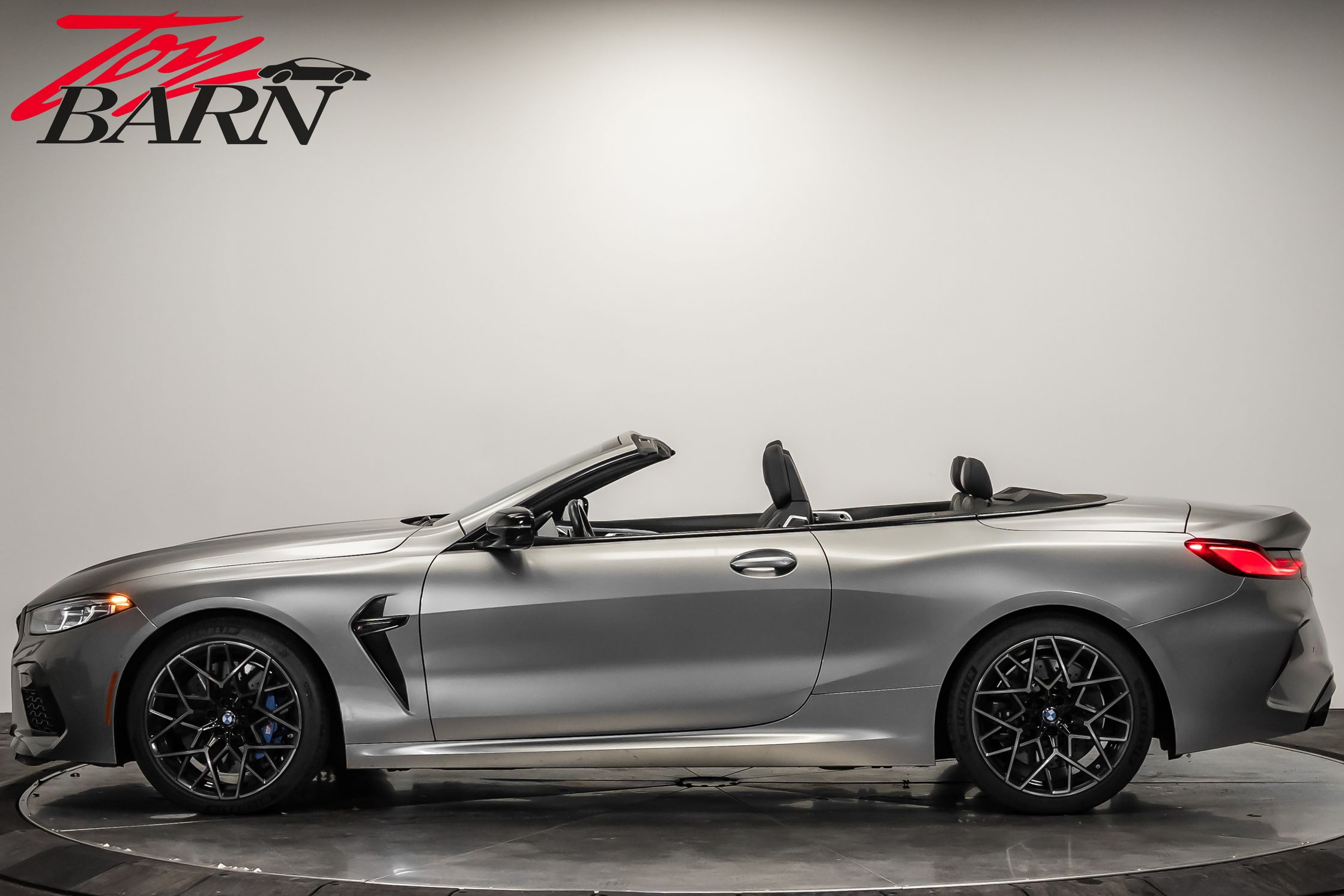 2020 Bmw M8 Competition Convertible photo 2