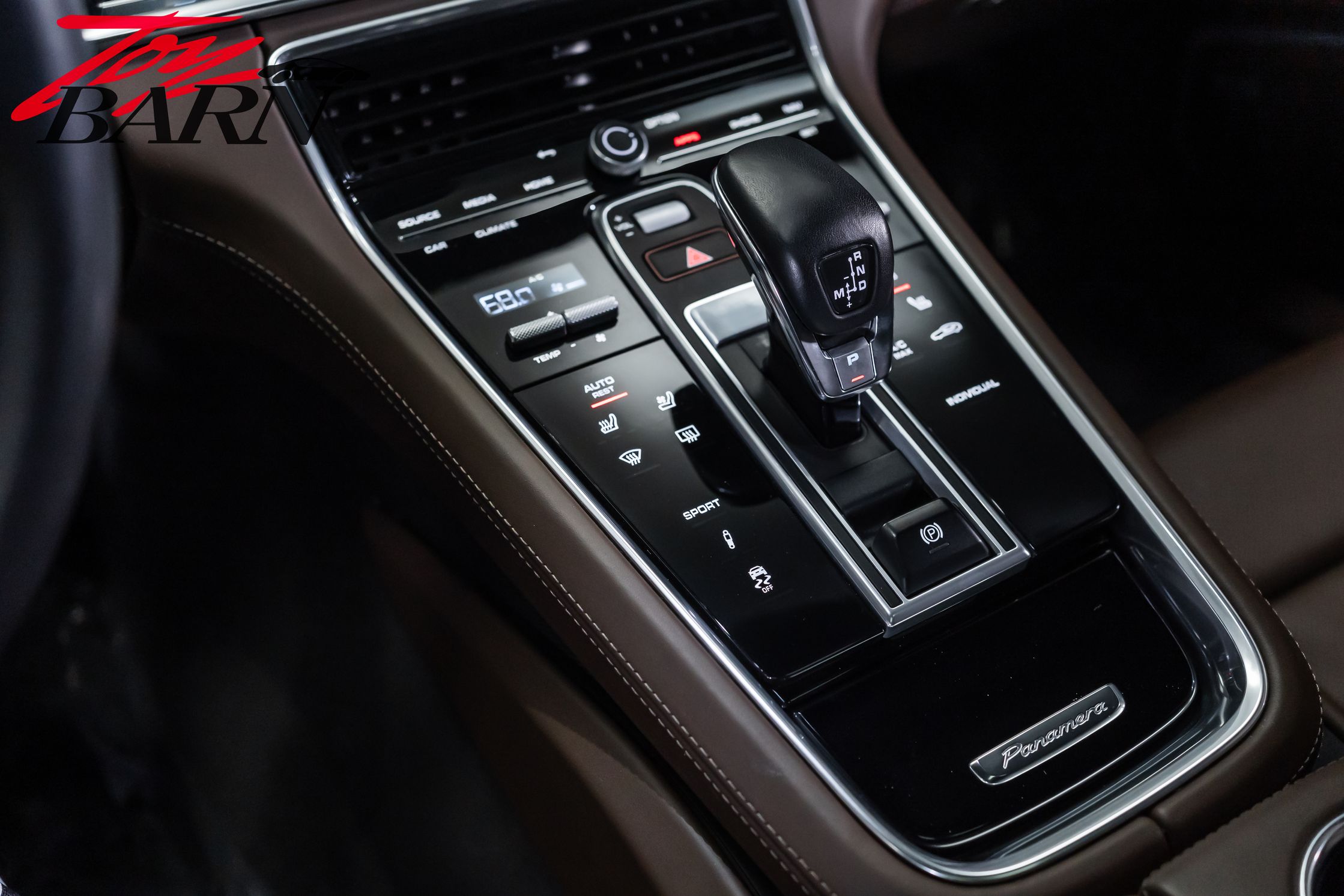 2022 Porsche Panamera Platinum Edition - Photo 39