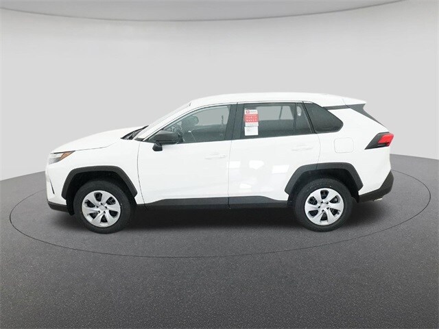 2025 Toyota RAV4 LE photo 3
