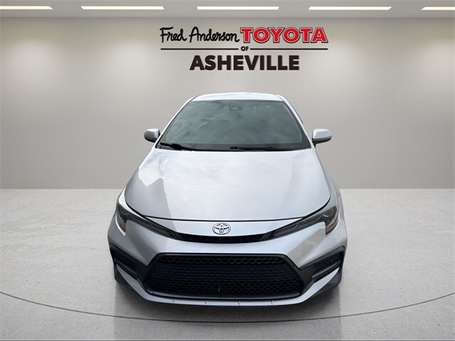 2020 Toyota Corolla SE photo 2