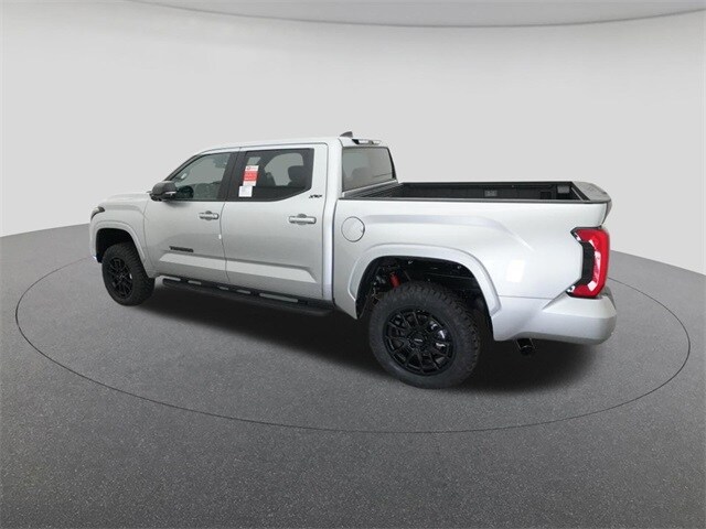 2026 Toyota Tundra SR5 CrewMax photo 4