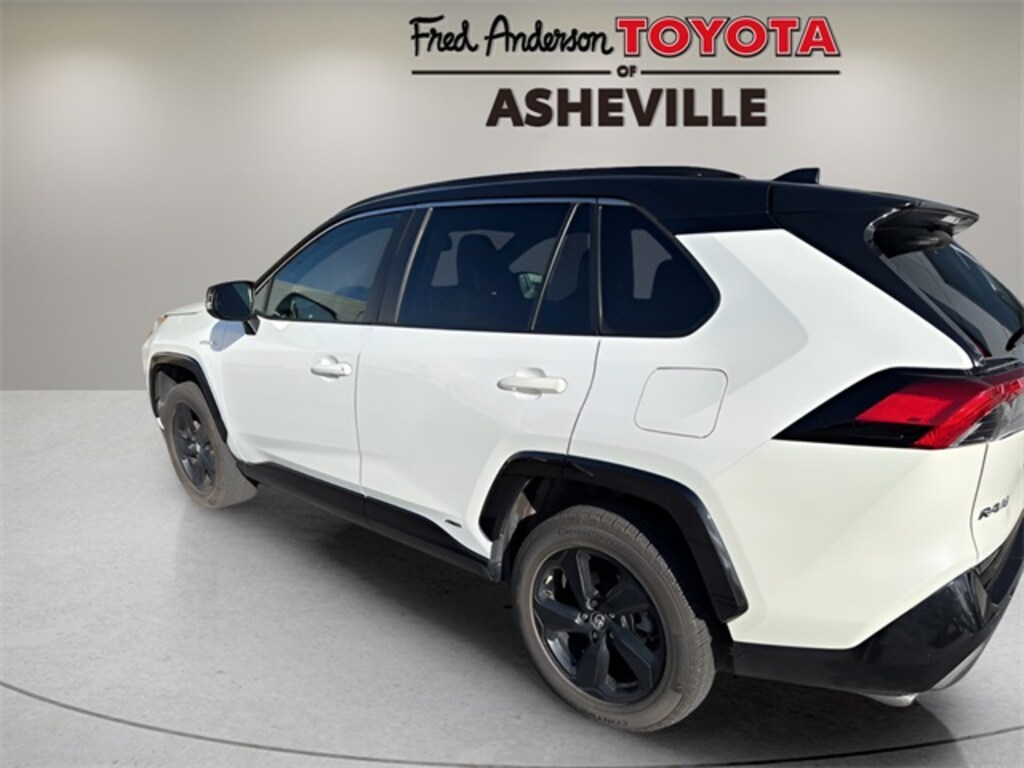 Used 2019 Toyota RAV4 Hybrid XSE SUV