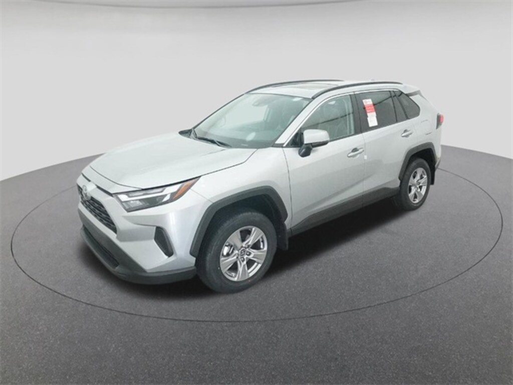 New 2025 Toyota RAV4 XLE SUV