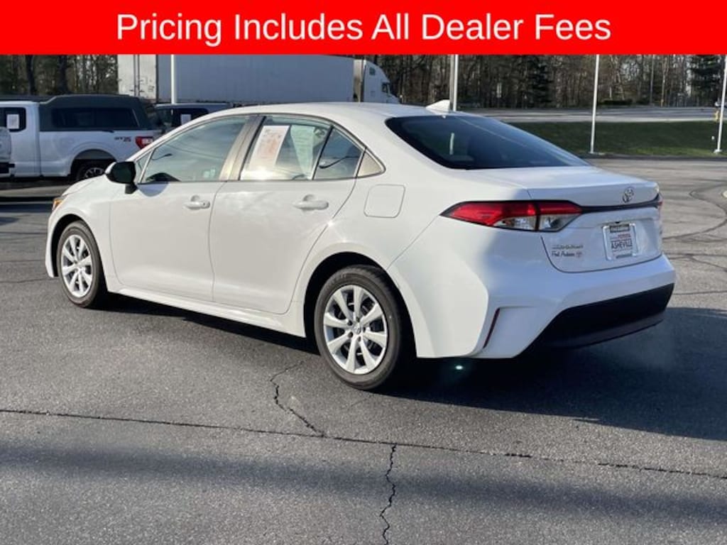 Used 2024 Toyota Corolla LE Sedan