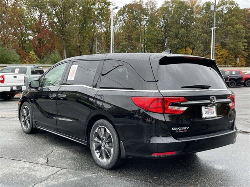 Used 2023 Honda Odyssey Elite Minivan/Van