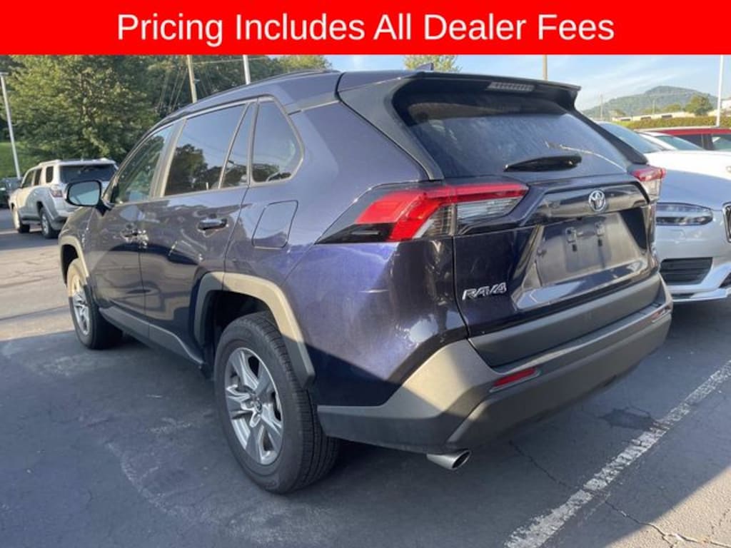 Used 2025 Toyota RAV4 XLE SUV