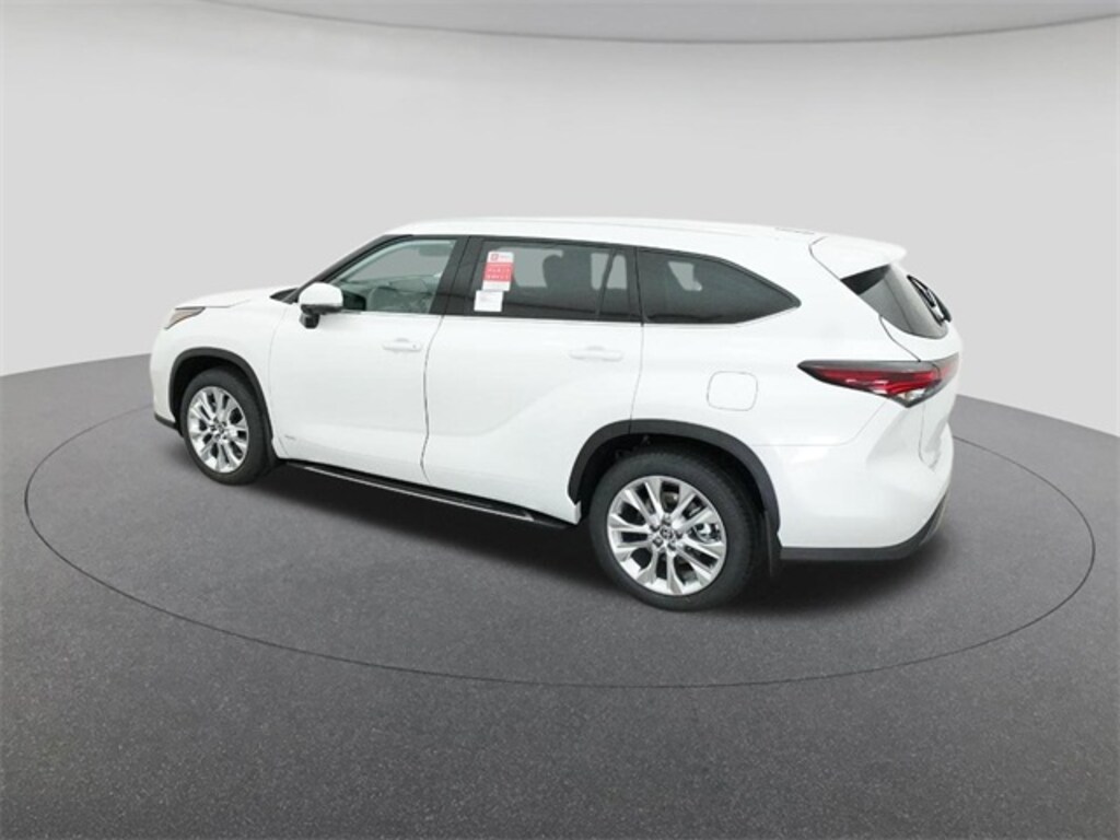 New 2026 Toyota Highlander Hybrid Limited SUV