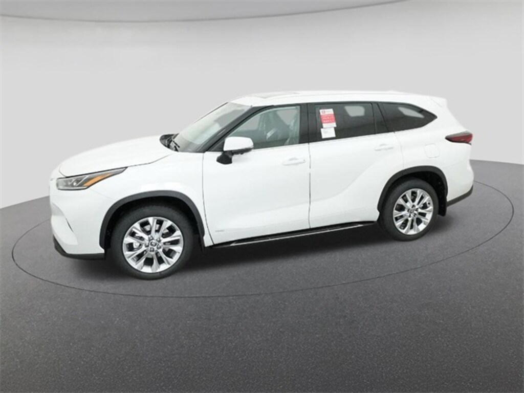 New 2026 Toyota Highlander Hybrid Limited SUV