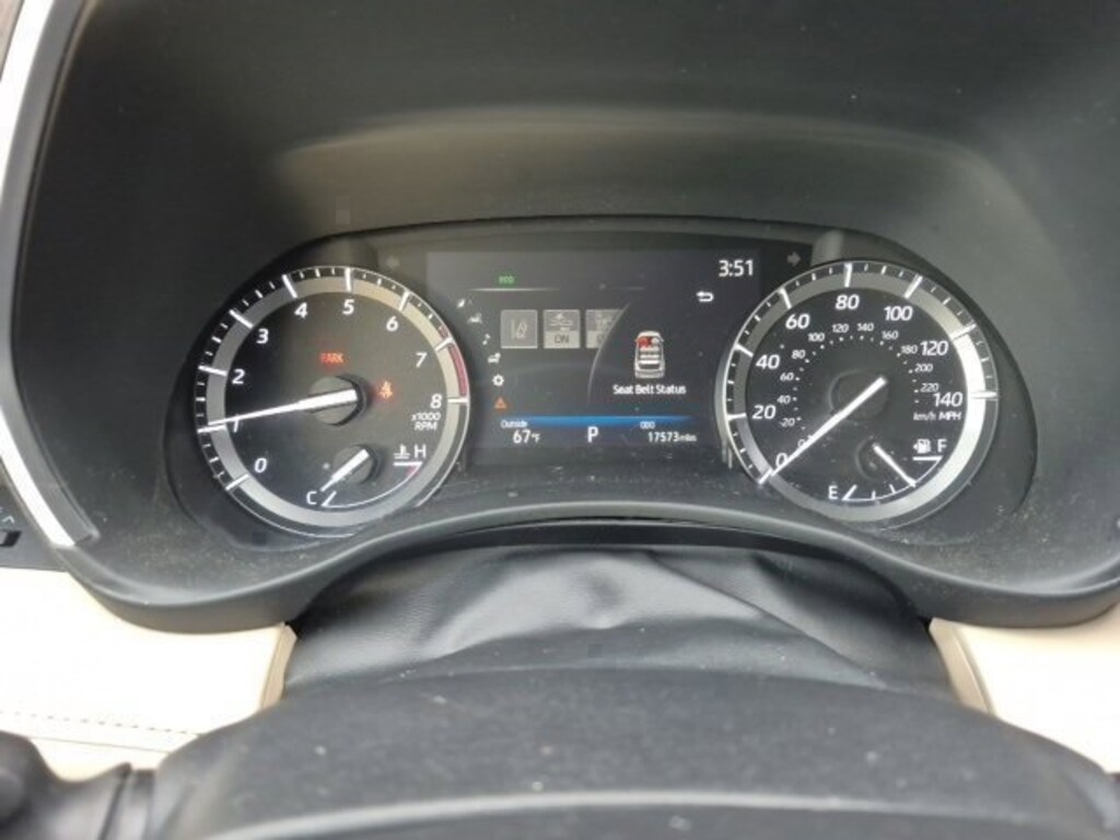 Used 2020 Toyota Highlander XLE SUV