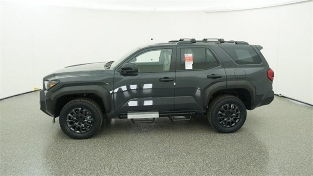 New 2025 Toyota 4Runner SR5 SUV