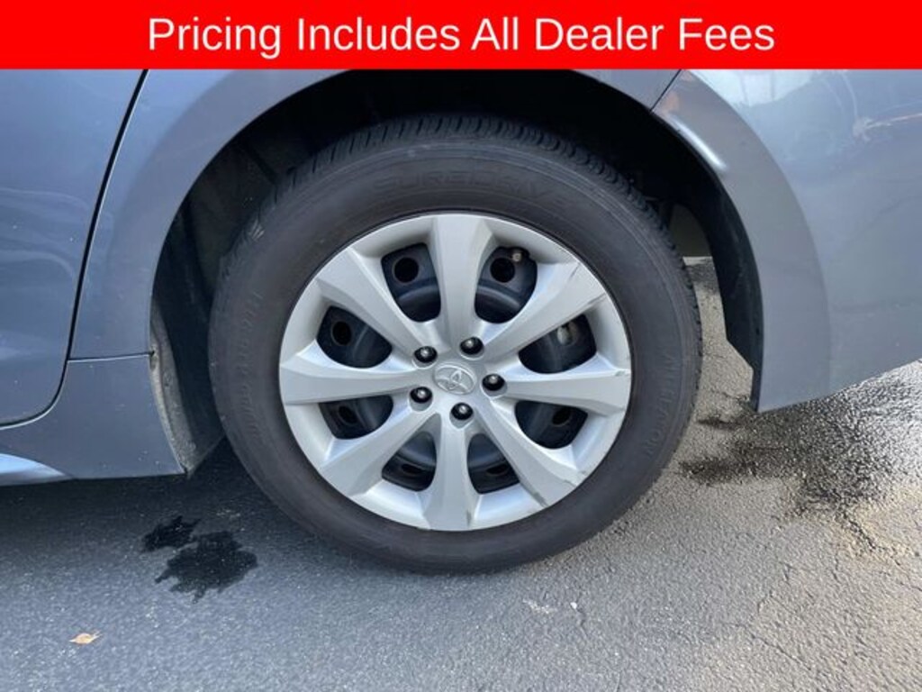 Used 2024 Toyota Corolla LE Sedan