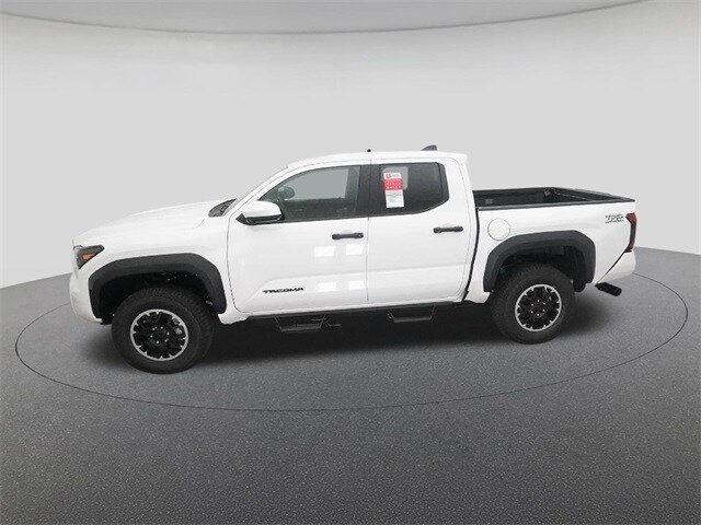 2025 Toyota Tacoma TRD Off-Road Double Cab photo 3