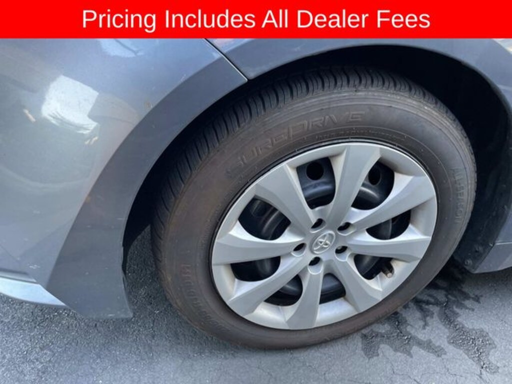 Used 2024 Toyota Corolla LE Sedan