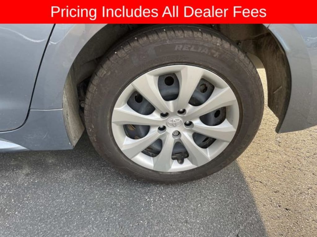 Used 2023 Toyota Corolla LE Sedan