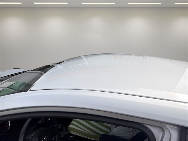 2020 Toyota Corolla SE photo 4