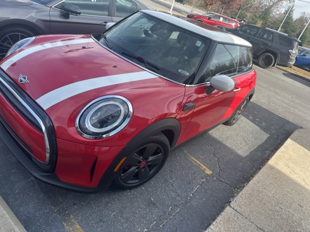 Used 2022 MINI Hardtop 2 Door Oxford Edition Hatchback