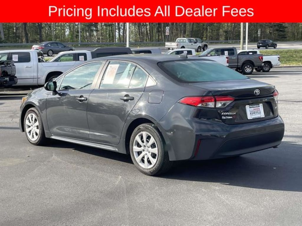 Used 2024 Toyota Corolla LE Sedan