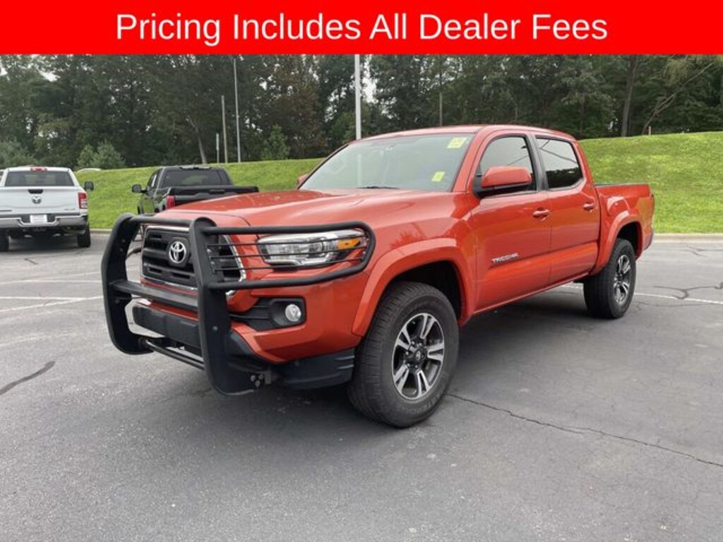 Used 2017 Toyota Tacoma SR5 Truck