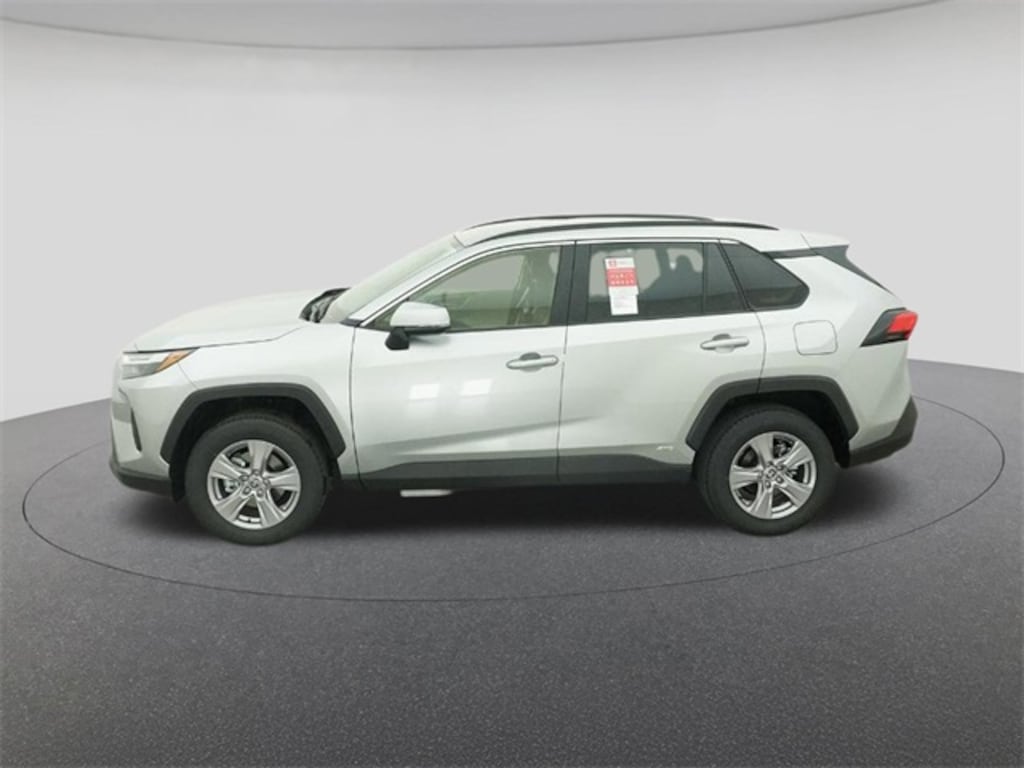 New 2025 Toyota RAV4 Hybrid XLE SUV