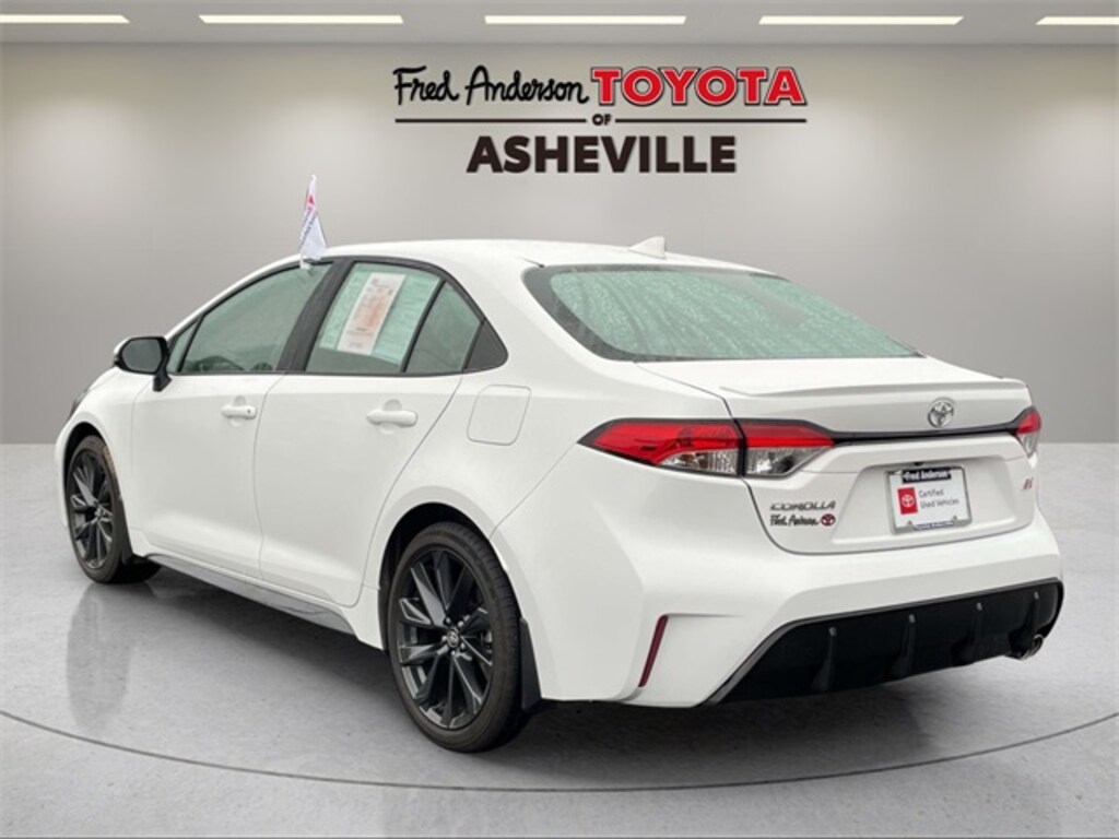 Certified 2024 Toyota Corolla SE Sedan