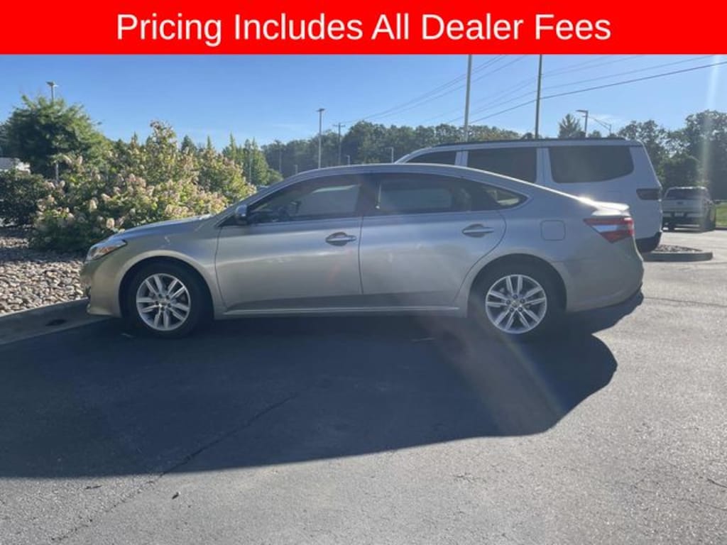 Used 2013 Toyota Avalon XLE Sedan
