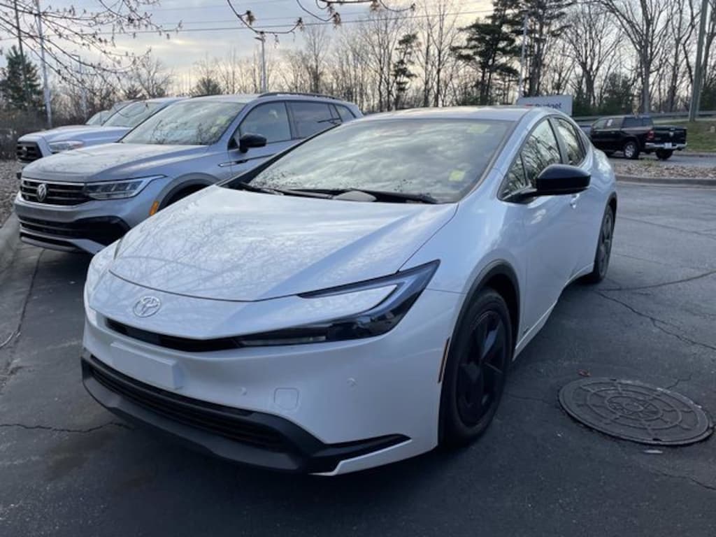 Used 2026 Toyota Prius LE Hatchback