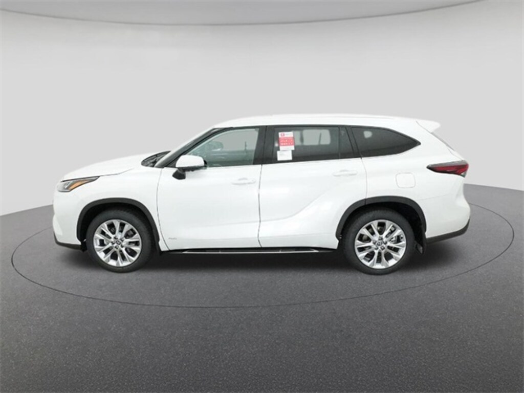 New 2026 Toyota Highlander Hybrid Limited SUV