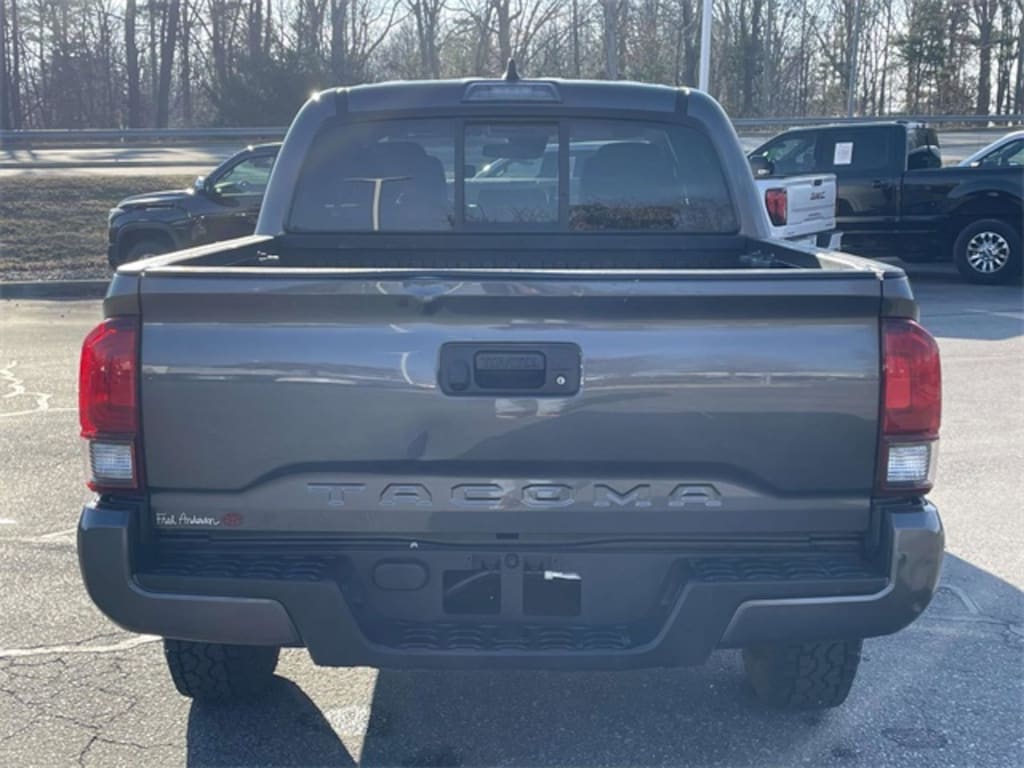 Used 2022 Toyota Tacoma SR Truck