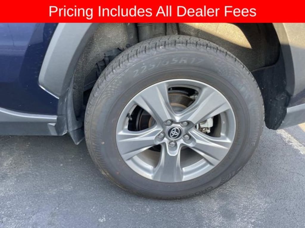 Used 2025 Toyota RAV4 XLE SUV