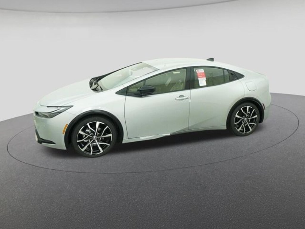 New 2026 Toyota Prius Plug-In Hybrid XSE Hatchback