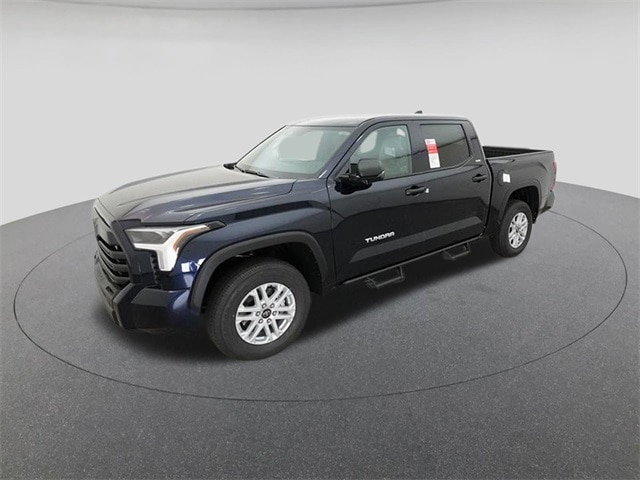 2025 Toyota Tundra SR5's photo