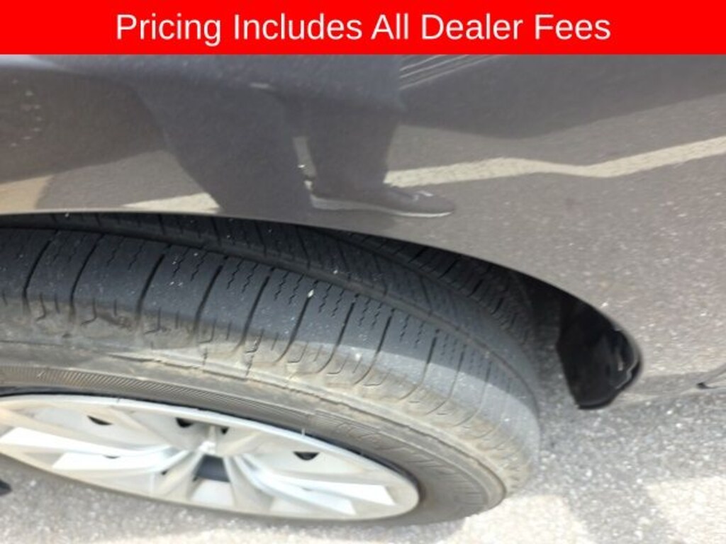 Used 2016 Toyota Camry LE Sedan