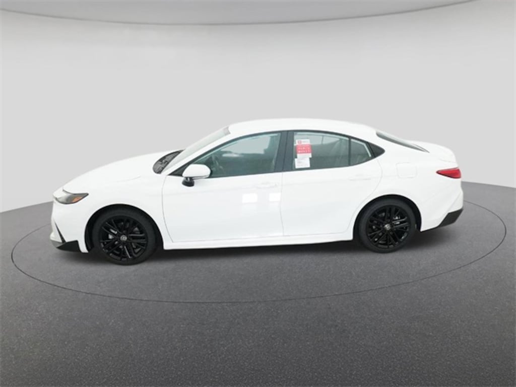 New 2026 Toyota Camry SE Sedan