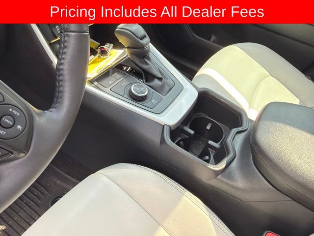 Used 2025 Toyota RAV4 Hybrid XLE SUV