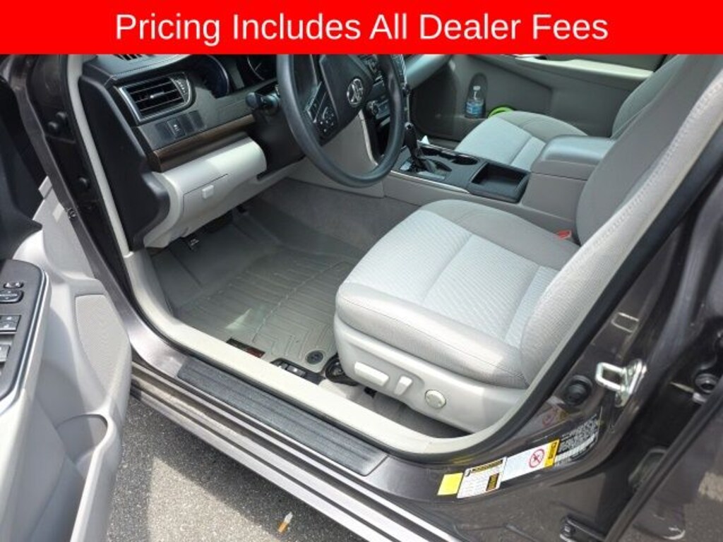 Used 2016 Toyota Camry LE Sedan